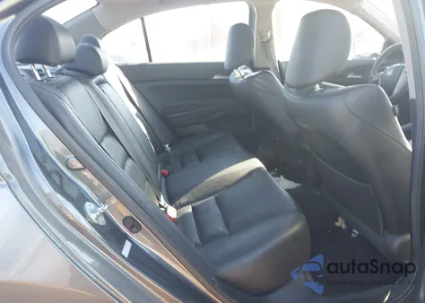 2011 Honda Accord 2.4 Se from USA, damaged, VIN 1HGCP2F63BA069313